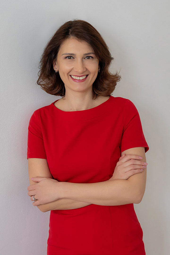 Dr. Andrada Mureșan — Medic Primar, Specialist Obezitate, Cluj-Napoca